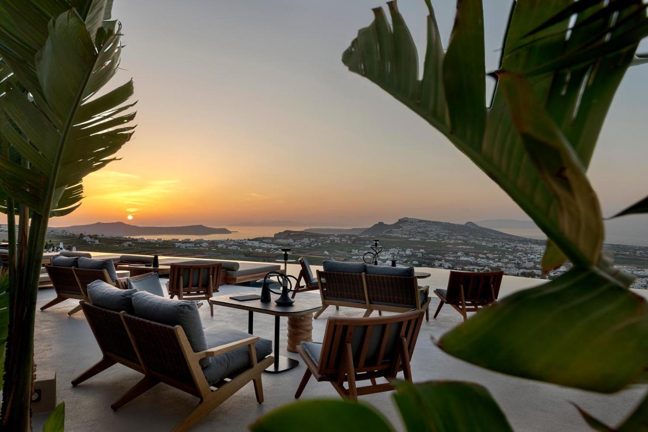 Villa North Santorini - A Luxury *