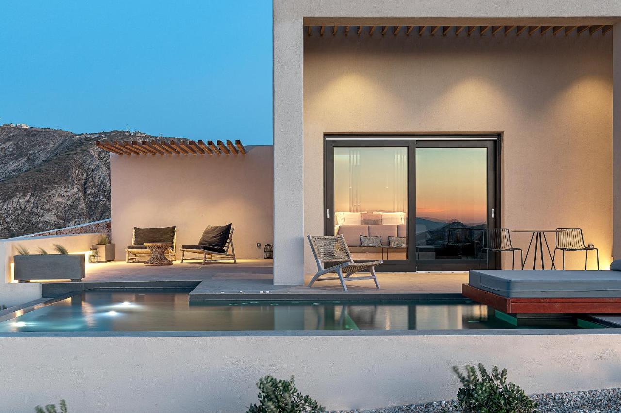 North Santorini - A Luxury Villa