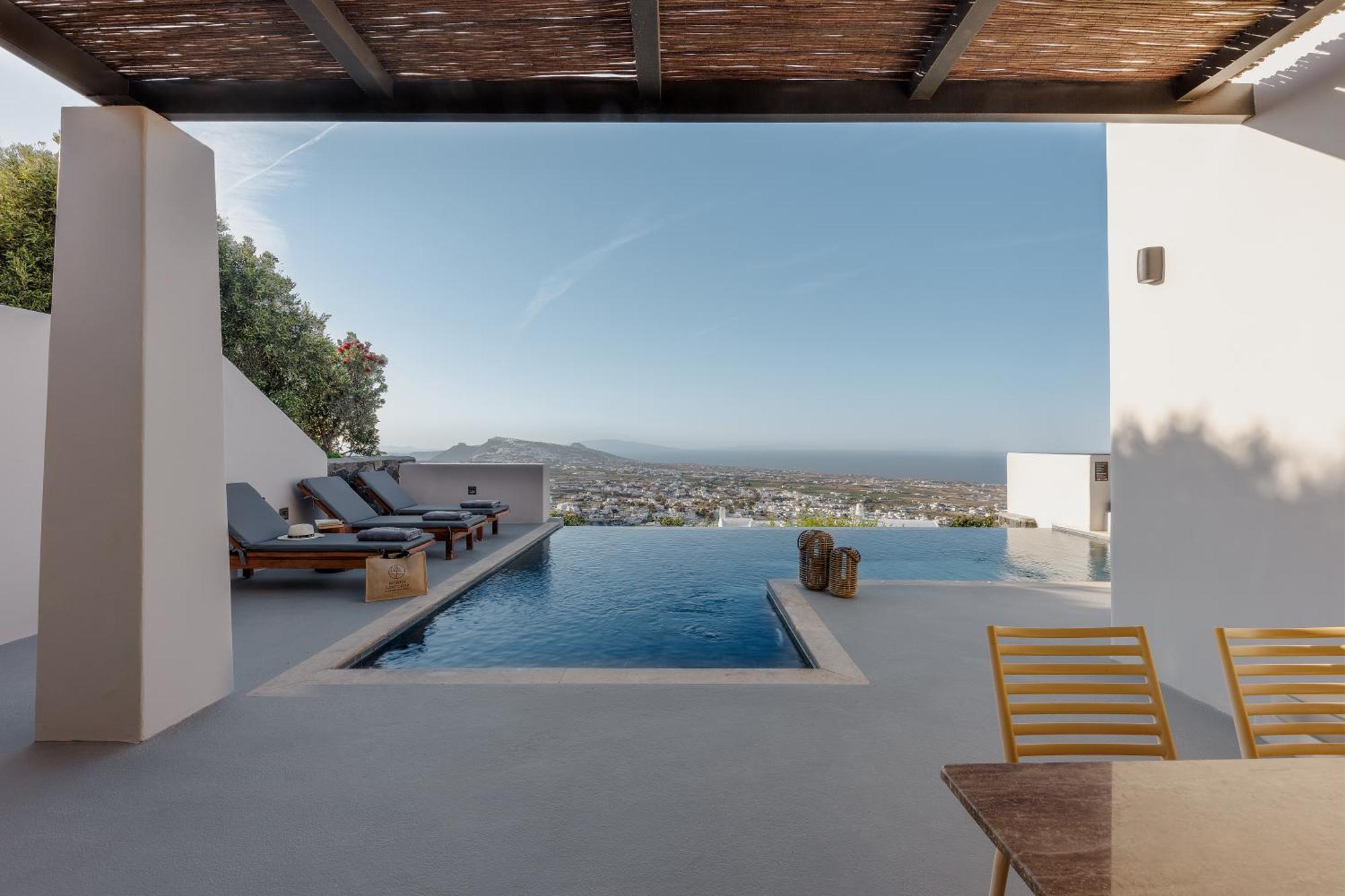 Villa North Santorini - A Luxury *